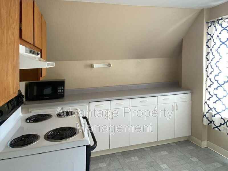 2613 Nw Grant Ave #2 - Photo 5 of 16