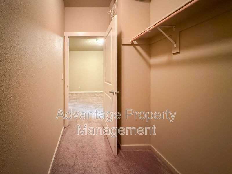 537 Catron St N #537-04 - Photo 6 of 35
