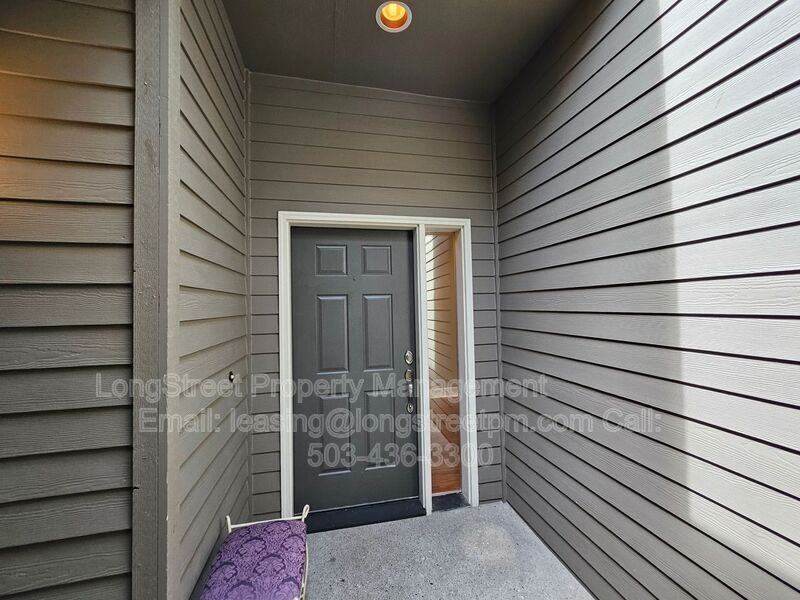 10225 Se Bristol Ln - Photo 2 of 28