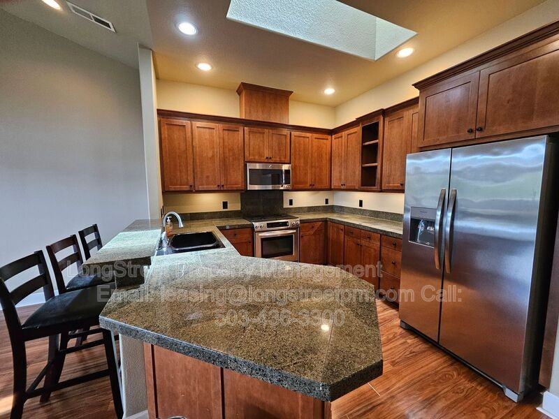 10225 Se Bristol Ln - Photo 5 of 28