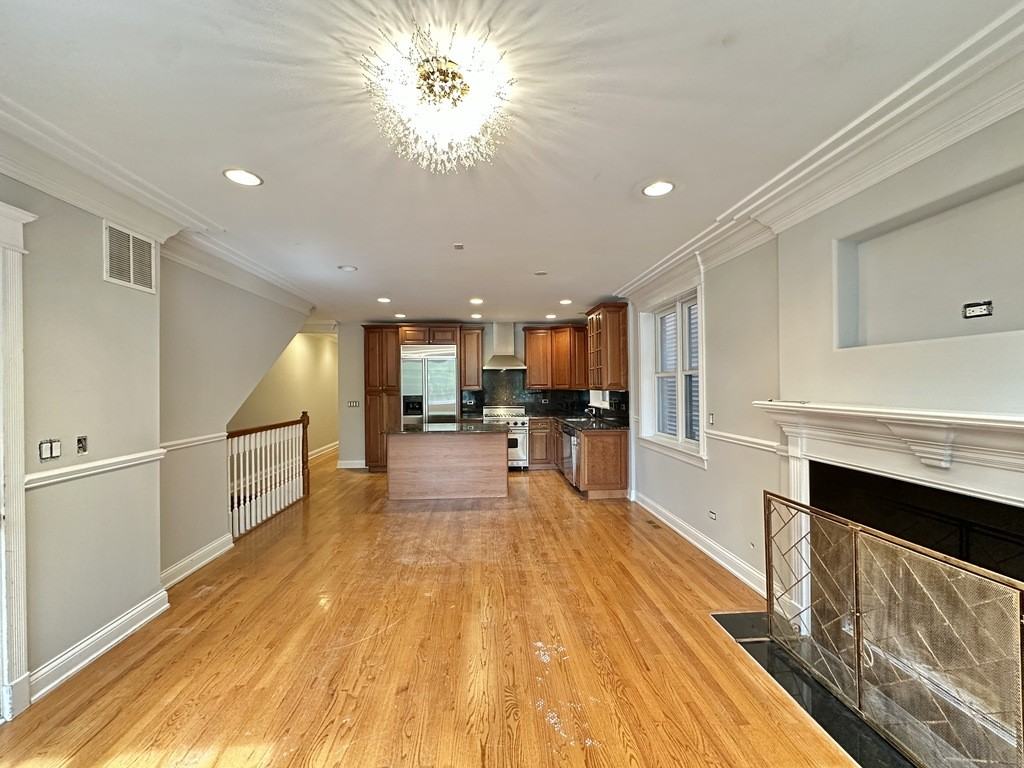 3721 N Clifton Ave #1 - Photo 6 of 21