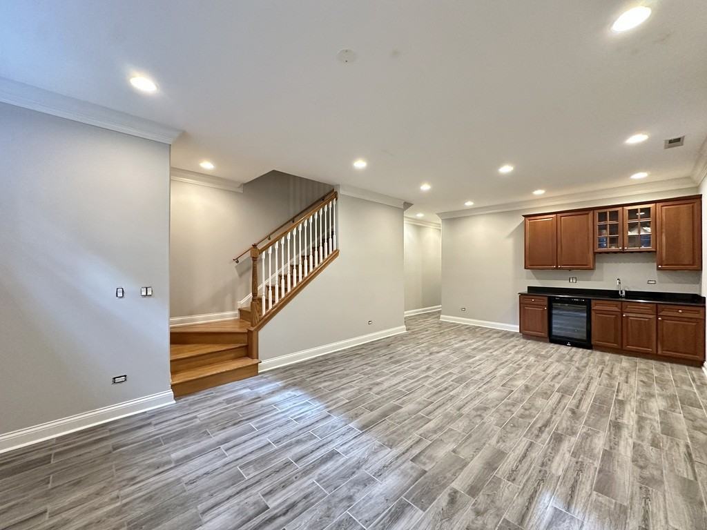 3721 N Clifton Ave #1 - Photo 7 of 21