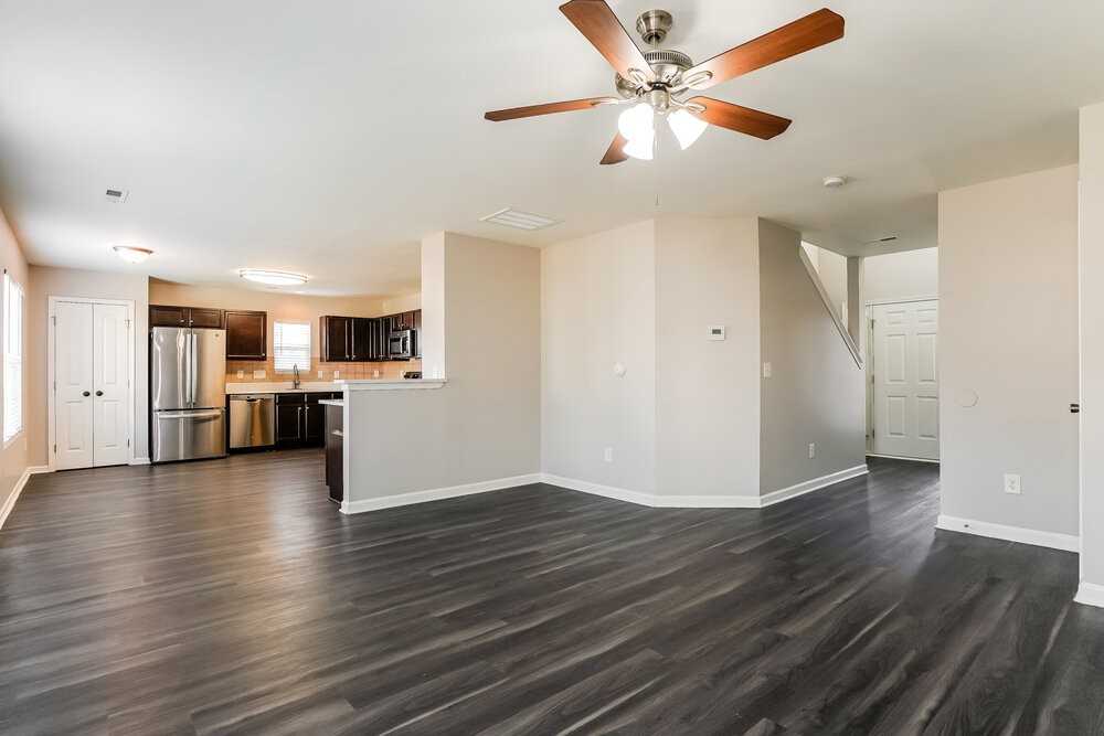 1615 Moineau Ln - Photo 6 of 17