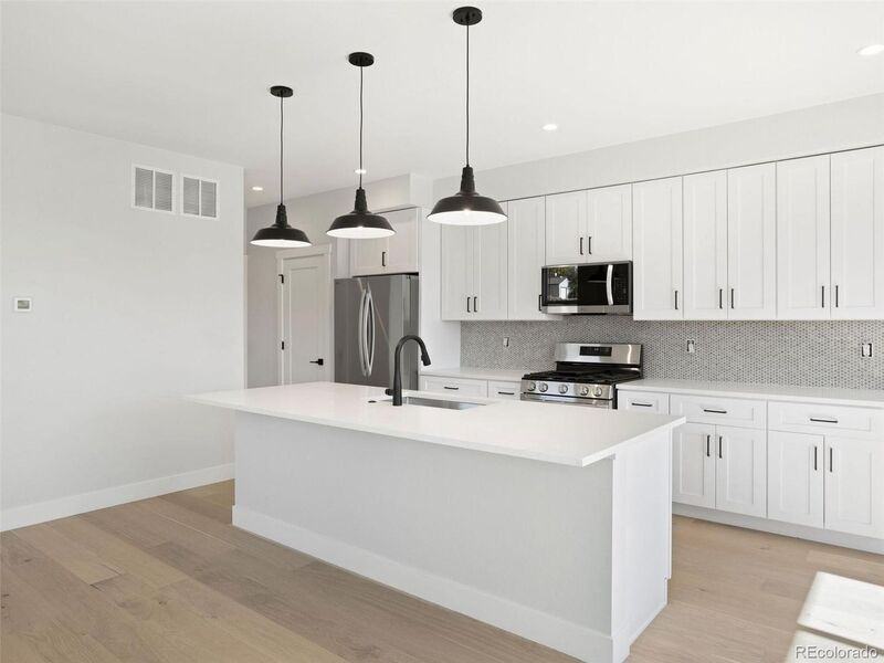 4656 W 9th Ave - Photo 4 of 28