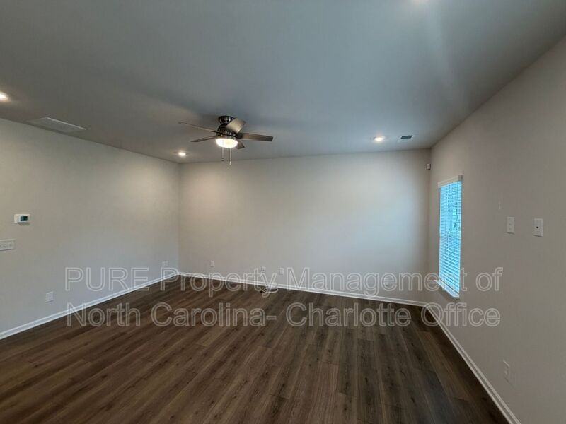 519 San Marco Dr - Photo 6 of 35