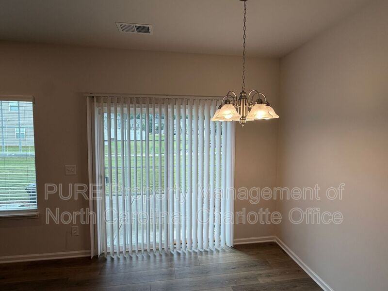 519 San Marco Dr - Photo 7 of 35