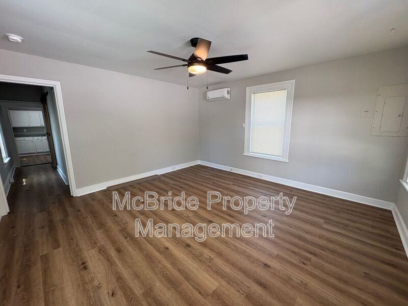 1836 Greene St - Photo 4 of 11