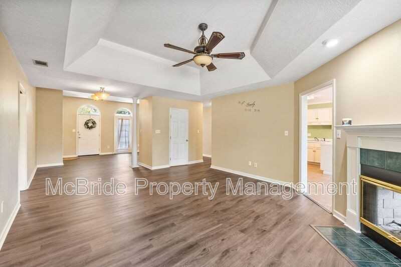 928 Hunting Horn Way W - Photo 7 of 28