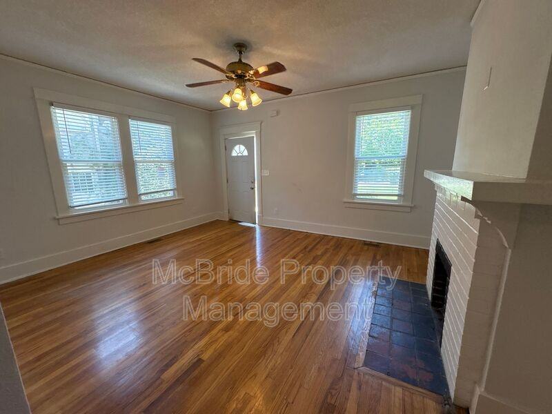 1112 Troupe St - Photo 4 of 13