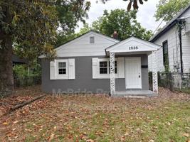 featured image of 1838 Watkins St