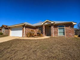 featured image of 3903 Tiger Dr