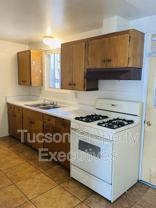 4239 E Lee St - Photo 1 of 1