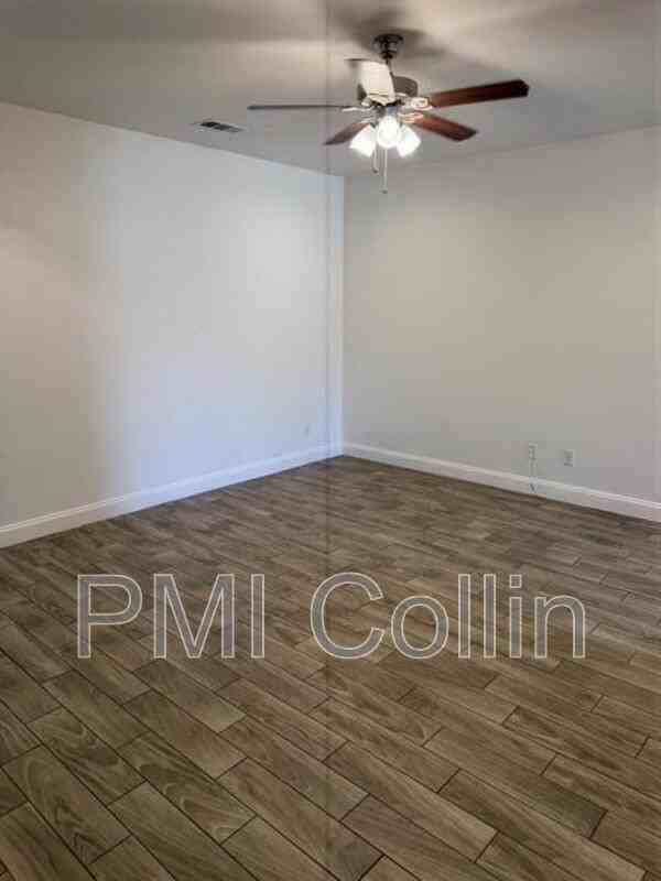 1421 Jones St - Photo 3 of 8
