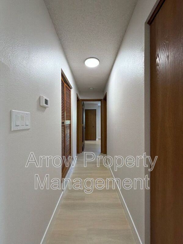 2334 N 44th St #19 - Photo 6 of 15
