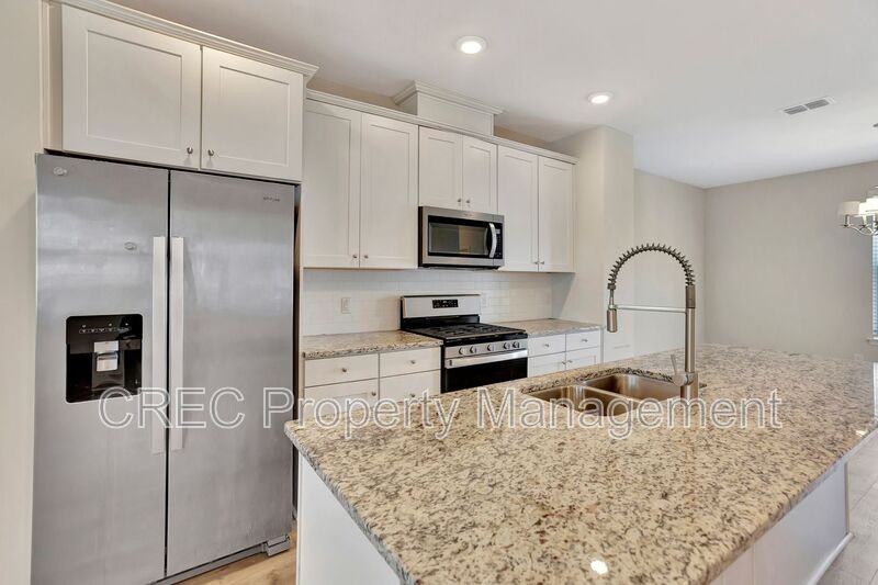 306 Pathfinder Way - Photo 7 of 33