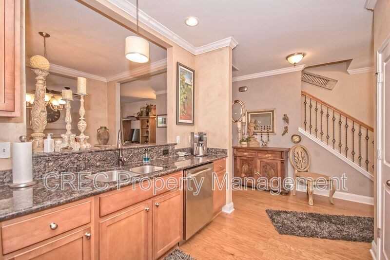 3639 Bagley Dr - Photo 4 of 22