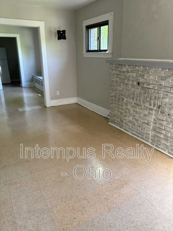 539 Falls Ave #3 - Photo 6 of 9