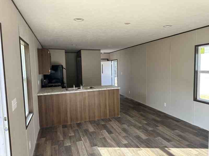 3525 E Elizabethtown Rd - Photo 2 of 4