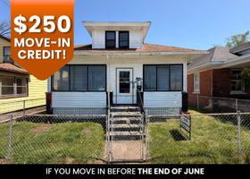 featured image of 215 N Woodland Ave