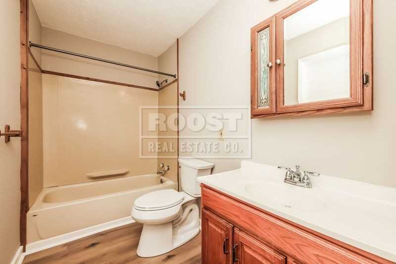 2406 Spring Falls Ave - Photo 5 of 10