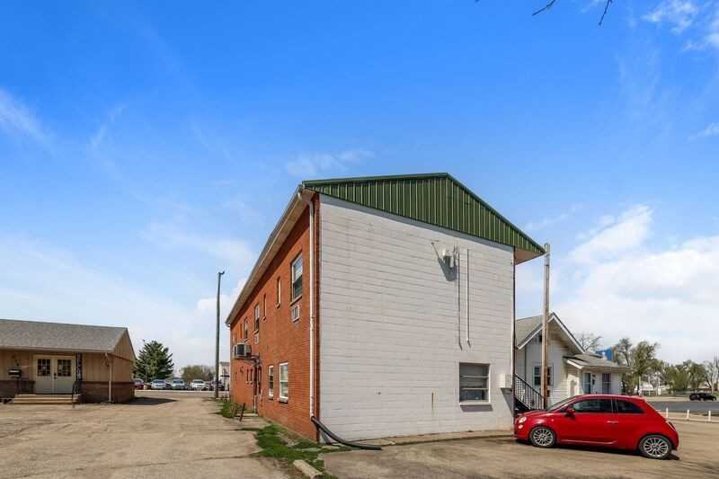 226 N Broad St #1 - Photo 3 of 20