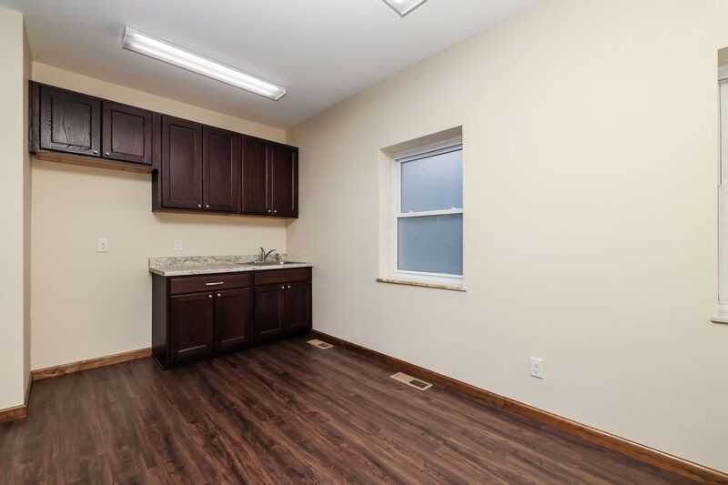 226 N Broad St #1 - Photo 7 of 20