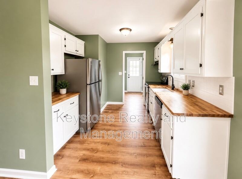 1318 Chucker Dr - Photo 3 of 6
