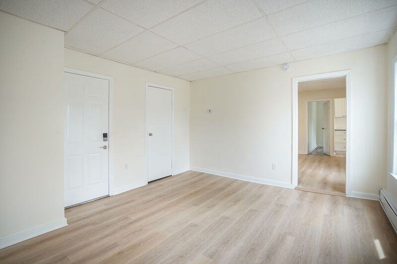 3 Charles St #2R - Photo 3 of 16