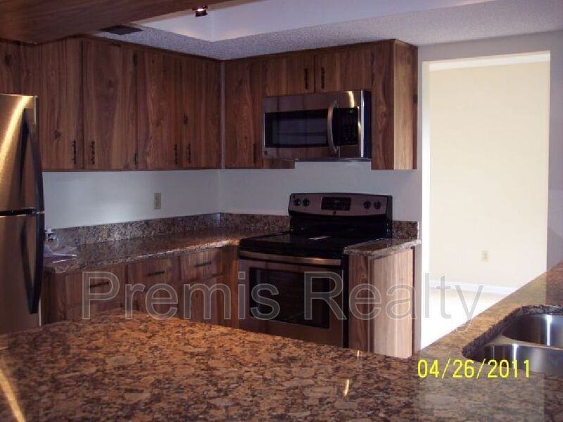 1281 Stony Brook Ln - Photo 7 of 13