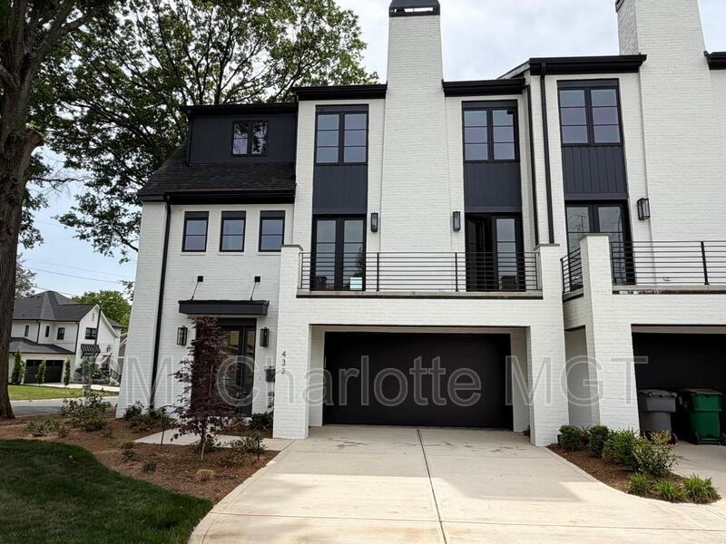 432 Dover Ave