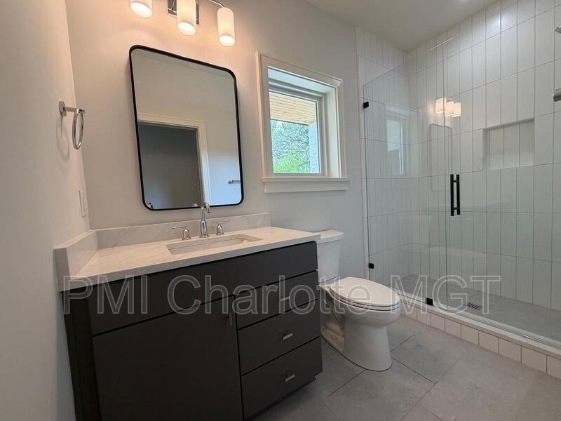 432 Dover Ave - Photo 5 of 26