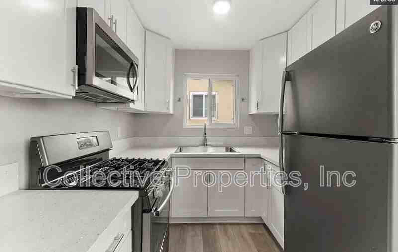 320 Willie James Jones Ave - Photo 7 of 10