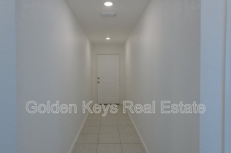 2629 Turtle Dove Dr - Photo 4 of 28