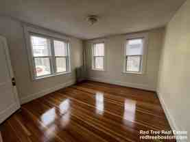 17 Barrows St #B - Photo 1 of 1