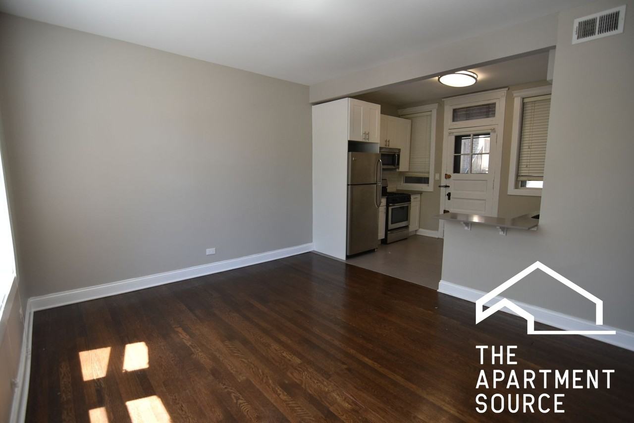 3802 N Pine Grove Ave #2 - Photo 5 of 19