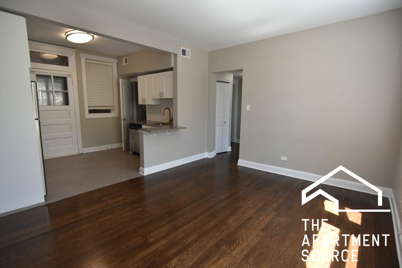 3802 N Pine Grove Ave #2 - Photo 6 of 19