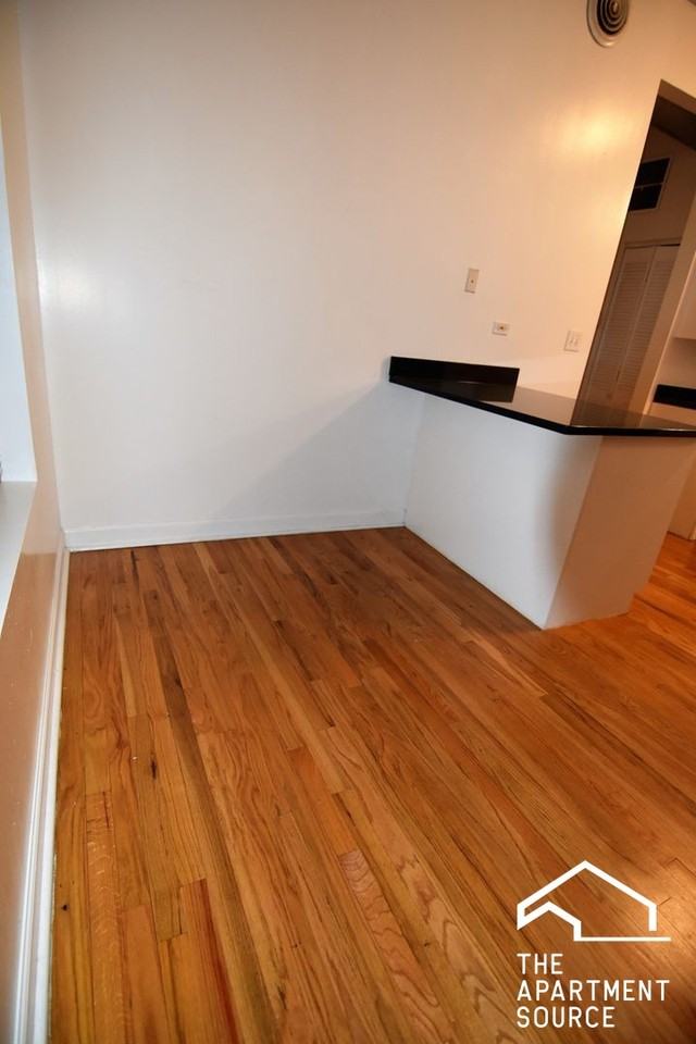 3807 N Broadway St #2 - Photo 5 of 12