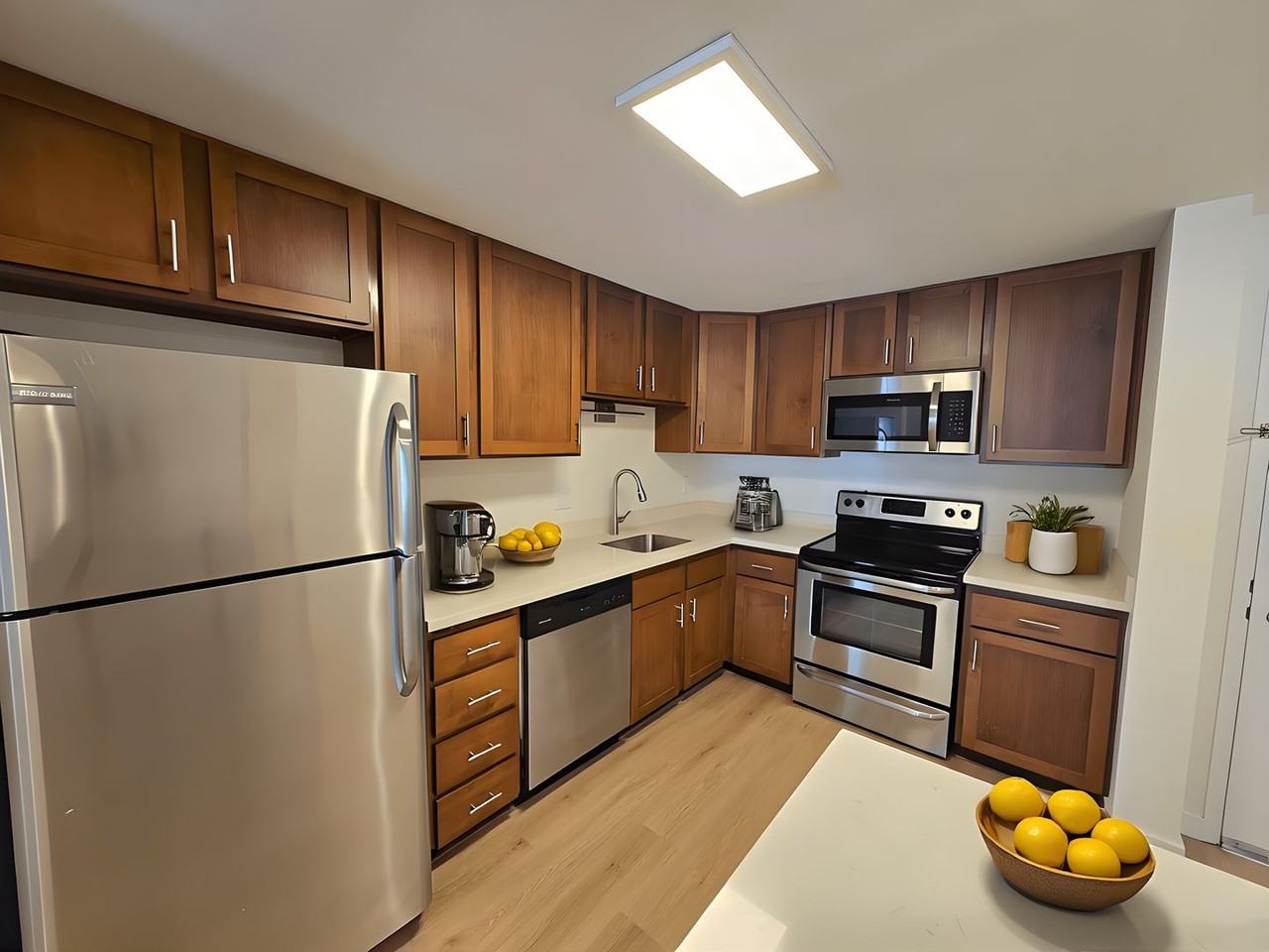Park 3025 Apartments - Photo 2 of 14