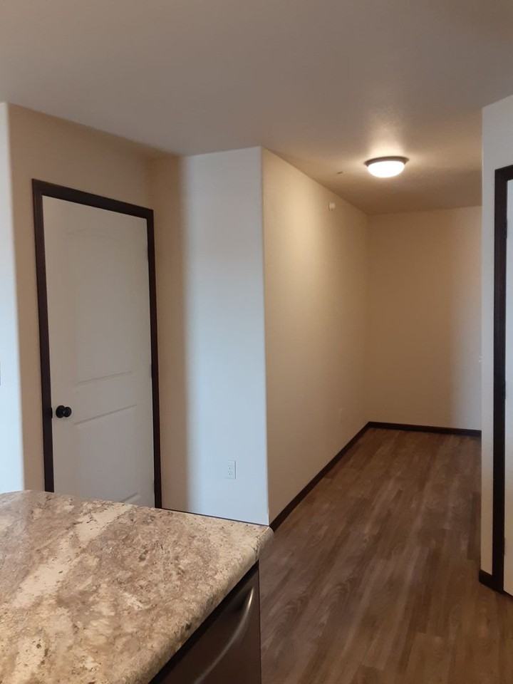 Fox Run Apartments Main - Photo 7 of 45