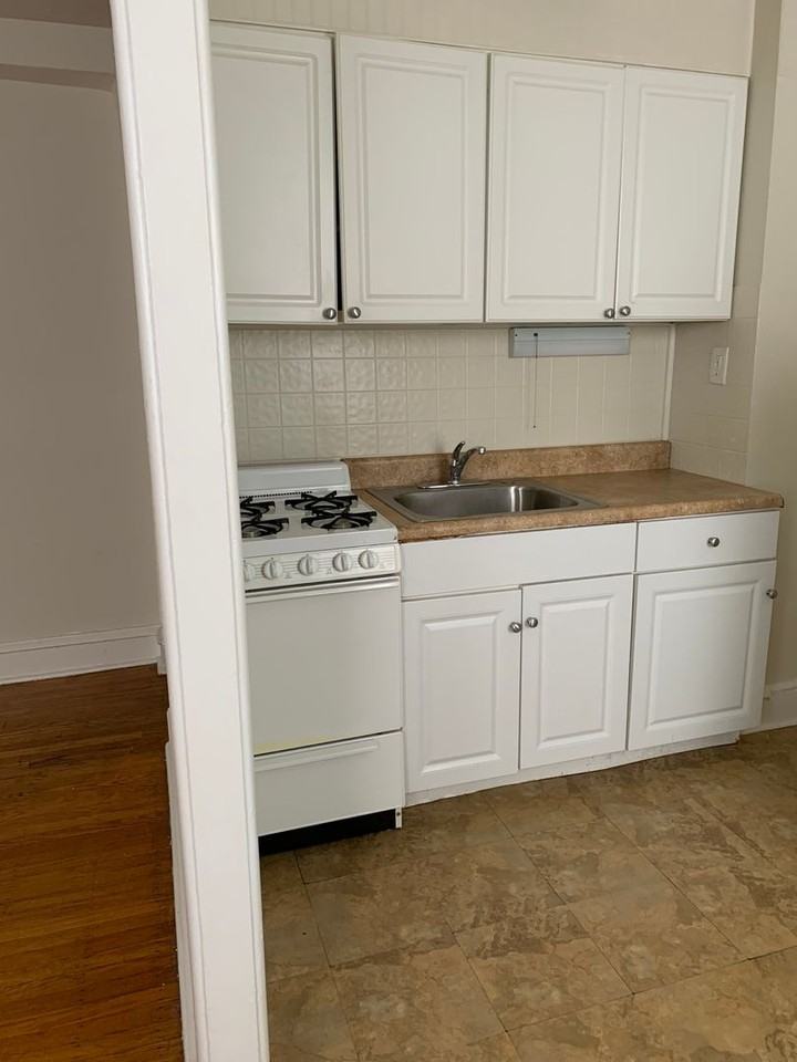1333 Darby Rd. - Photo 3 of 24