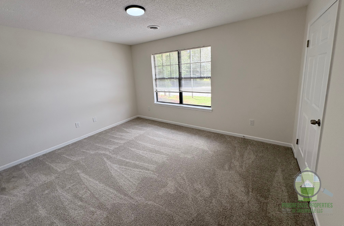 1216 North Main Street - Photo 5 of 14