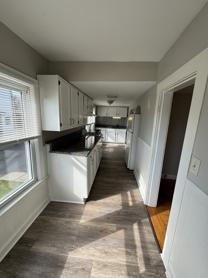 66 Lyman Street - Photo 2 of 20