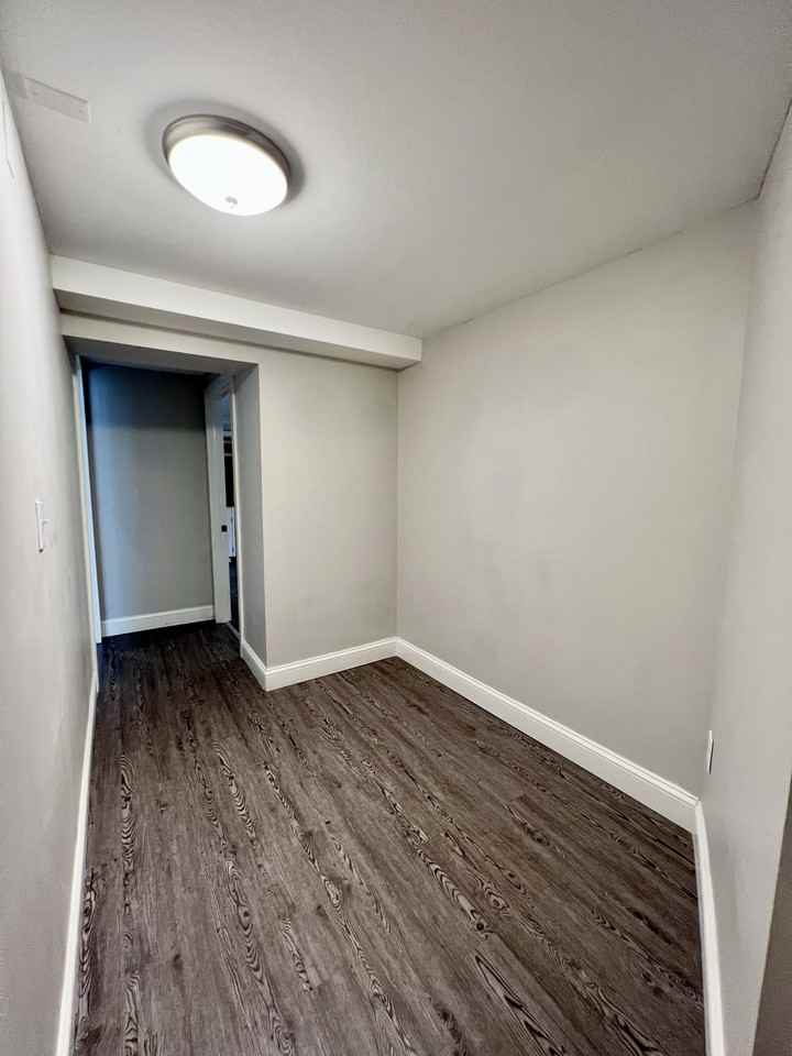 72 Lyman Street - Photo 7 of 13