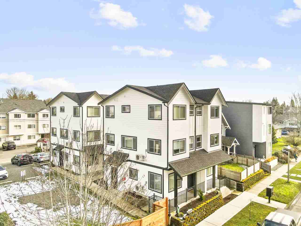 611 South Anderson Street - Photo 2 of 50