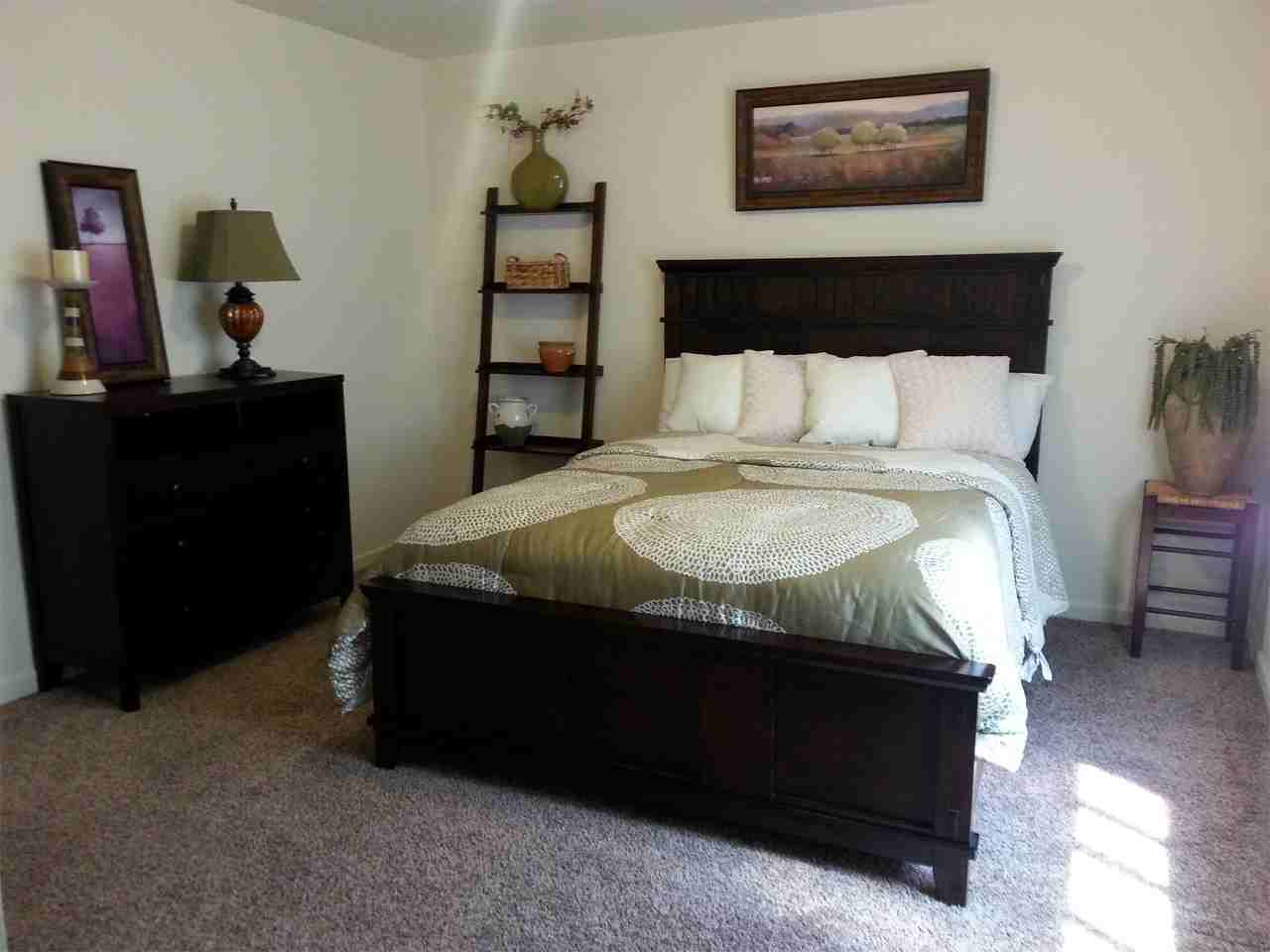 Sage Apartments (2) - Photo 5 of 10