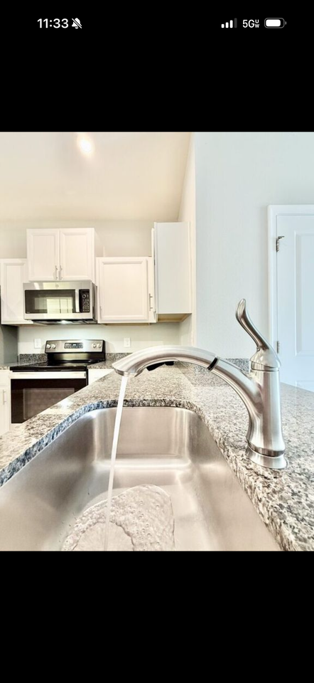 3093 Inlet Breeze Way - Photo 4 of 31