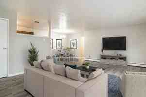 featured image of 2610 W Galbraith Rd