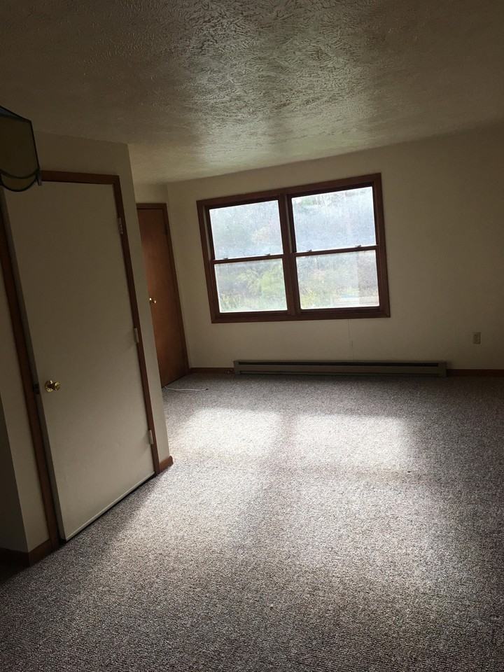 Pebble Beach Apartments - Photo 2 of 13