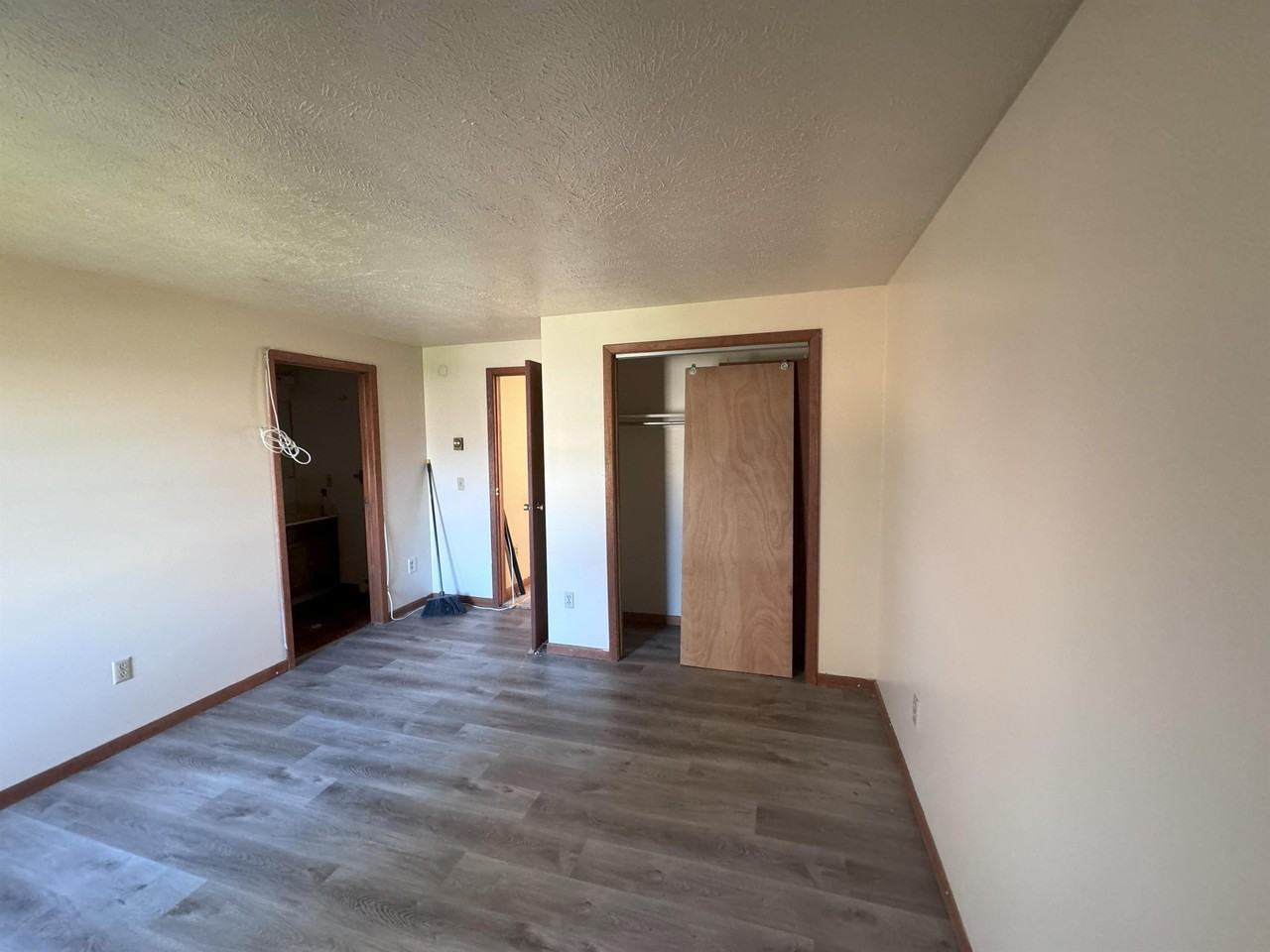 Pebble Beach Apartments - Photo 7 of 13