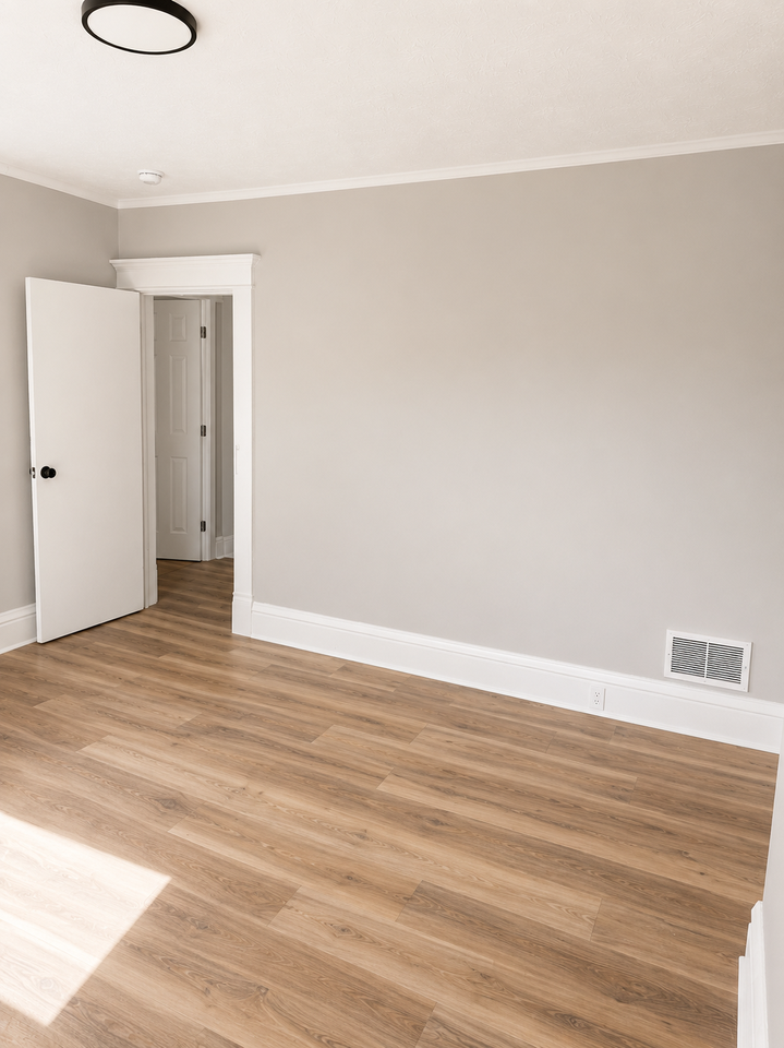 1568 Worthington St - Photo 5 of 13
